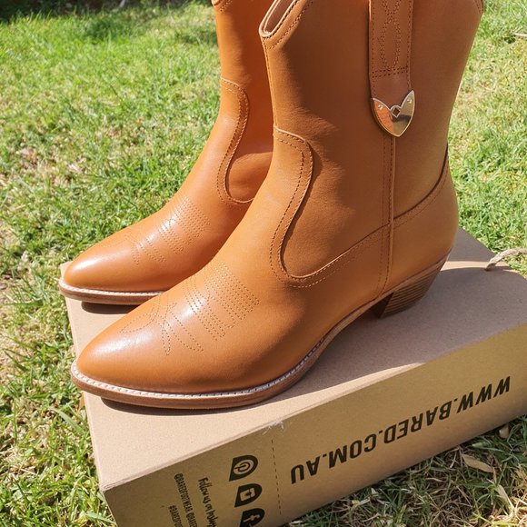 BARED TAN CONDOR BOOTS - Picture 4 of 14